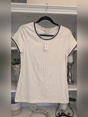 Banana Republic Cream Tee with Navy Trim - Short Sleeve